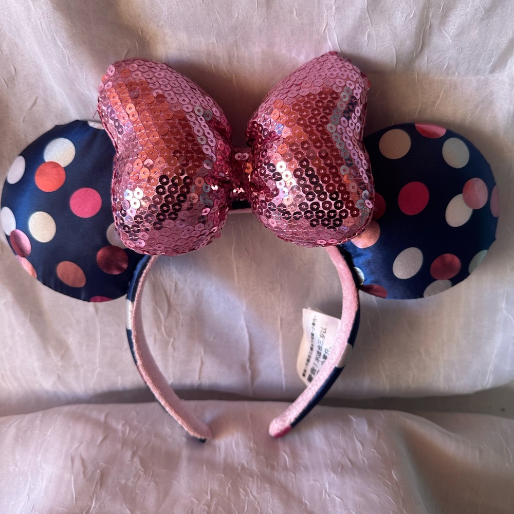Minnie Mouse Disneyland Resort ears headband